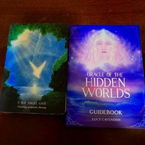 Hidden worlds oracle